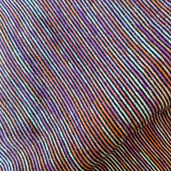 Lululemon Power Y tank - Picture 4 of 7